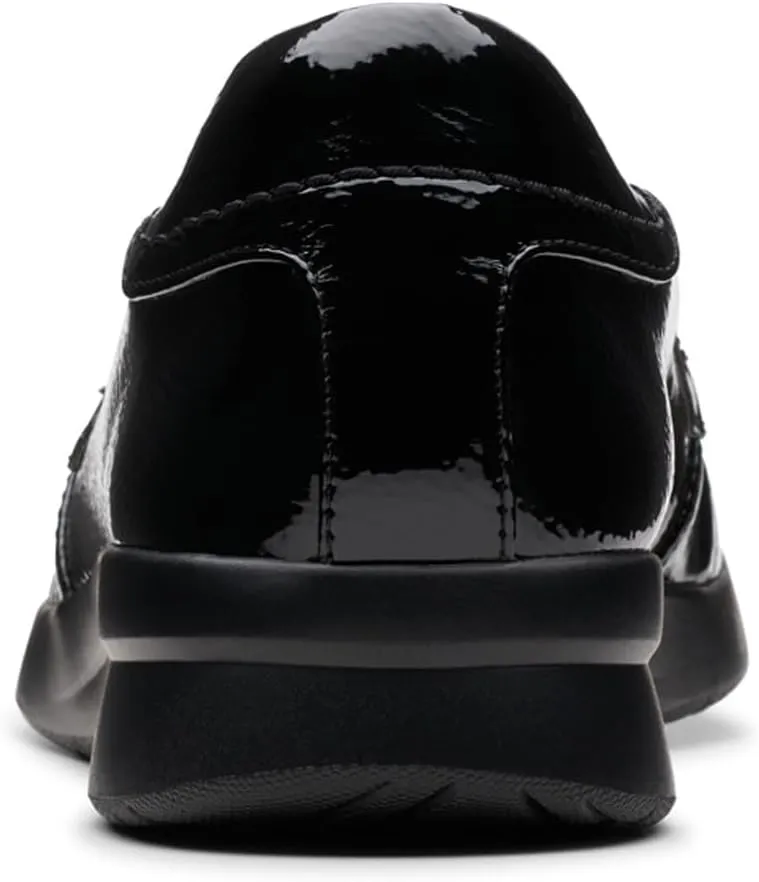 Clarks Women's Ellowyn Penny Loafer