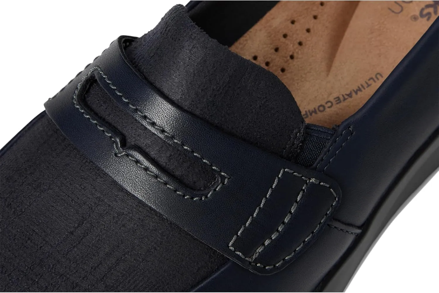 Clarks Women's Ellowyn Penny Loafer