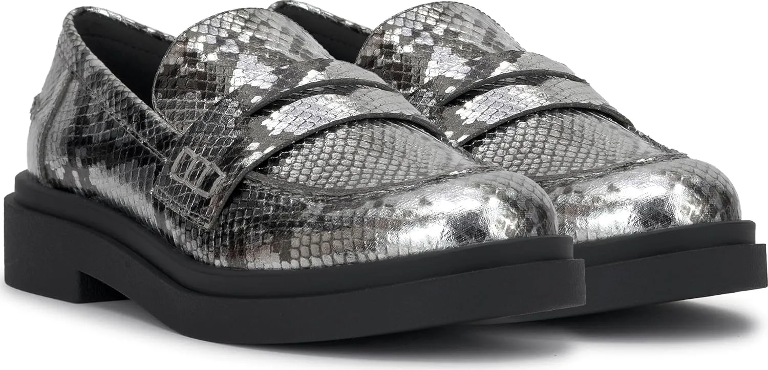 Jessica Simpson Women's Xuris Loafer Flat