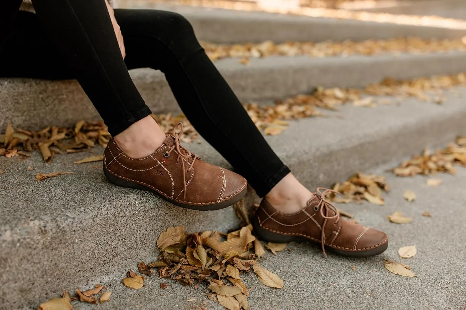 Josef Seibel Fergey 20 Women’s Low Cut Shoe