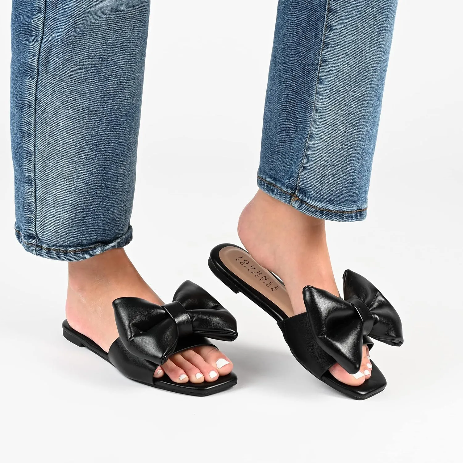 Journee Collection Womens FAYRE Square toe Faux Leather Flatform Sandals